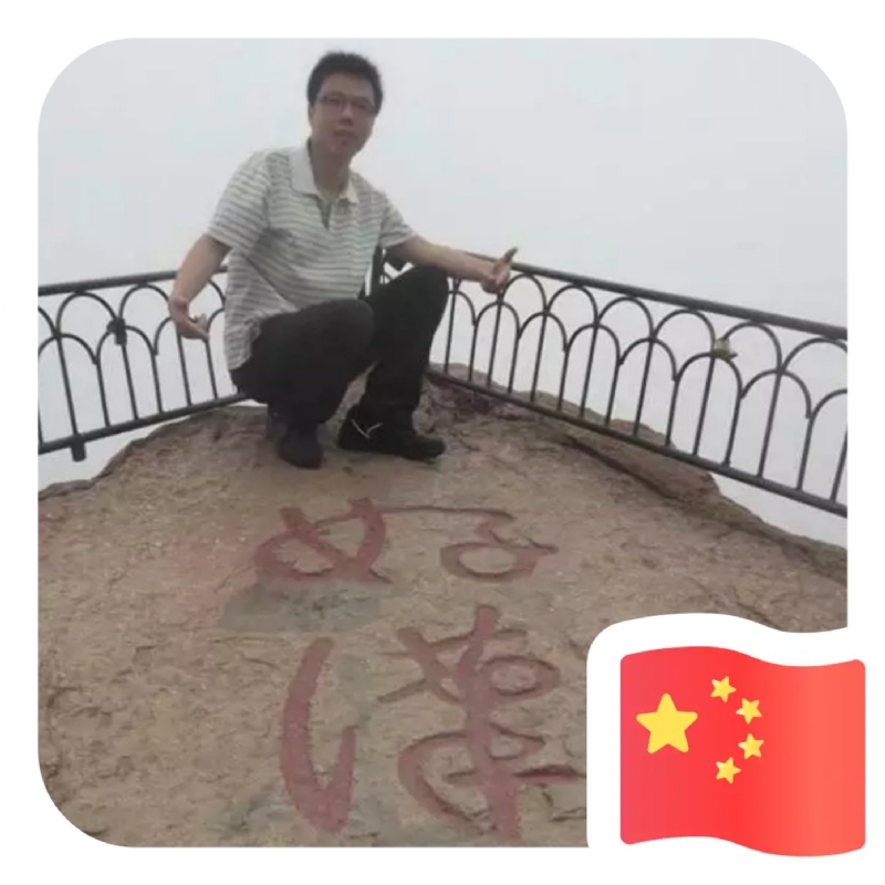 一只小虎牙的第一张照片--寿宁相亲网
