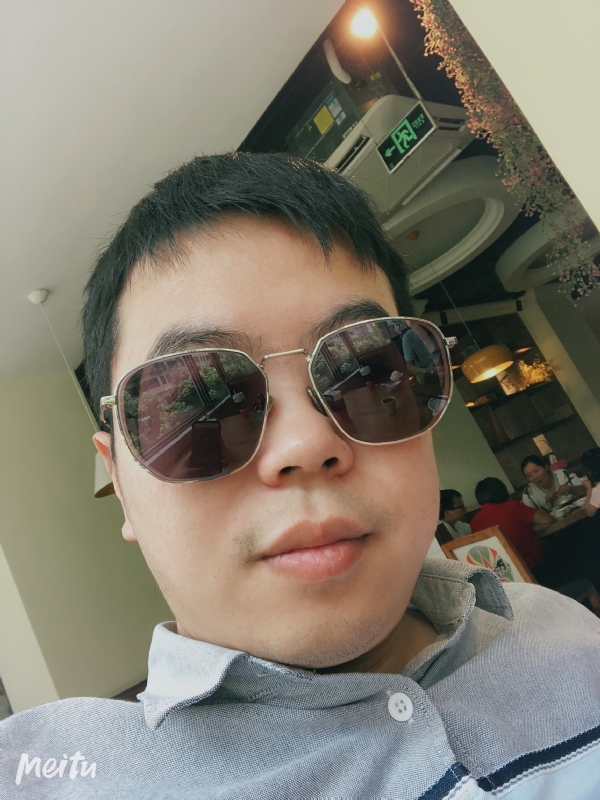 月台等路人的第一张照片--寿宁相亲网