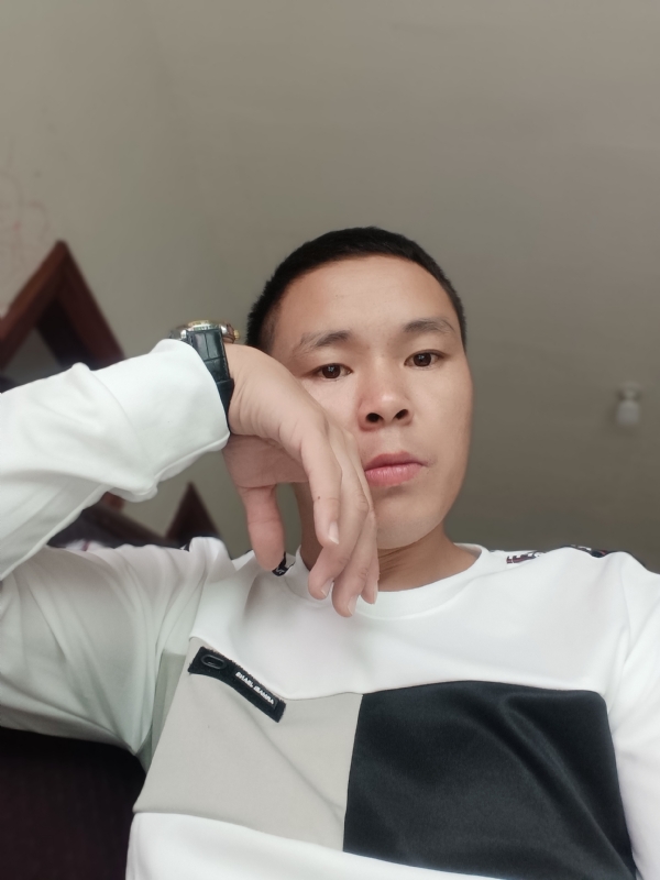 冷漠的第一张照片--寿宁相亲网
